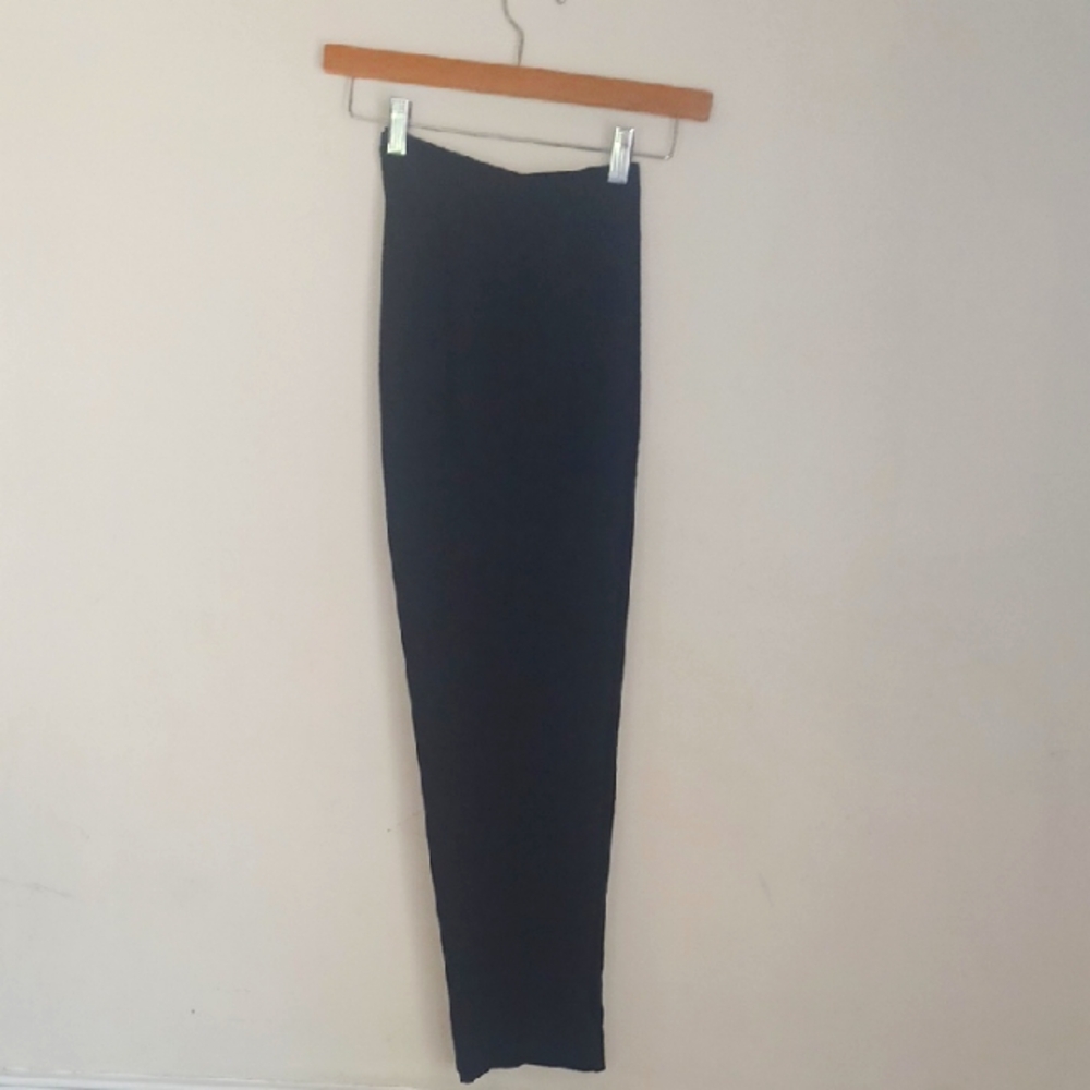 Anna Huling Wool/Polyester/Lycra "Pegged" Black Pant